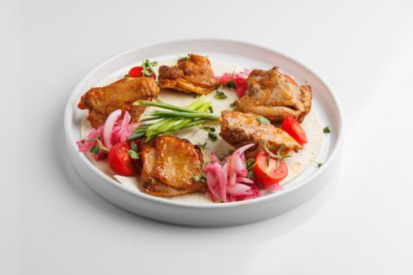 Шашлык из филе куриного бедра