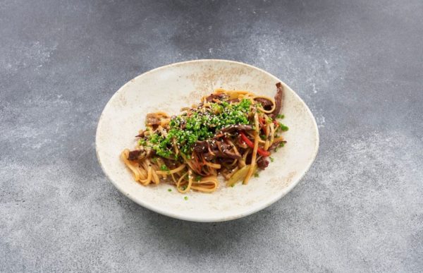 WOK Телятина и овощи