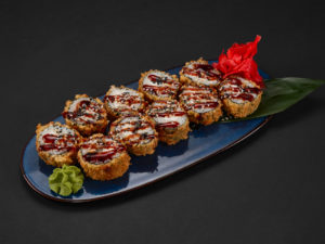 Темпура с угрём и сливочным сыром