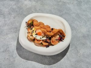 Гонконская завтрак с тигровыми креветками