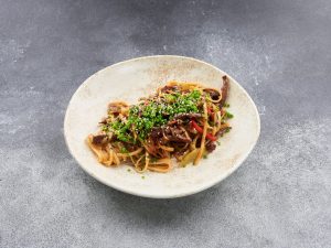 Wok Телятина и овощи